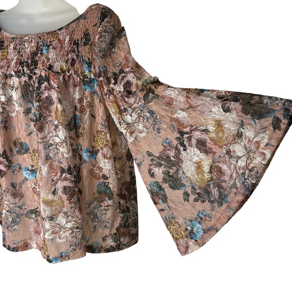 AKEMI + KIN Anthropologie Size M Patrizia Pink Multi Floral Lace Smocked Top - Picture 4 of 11